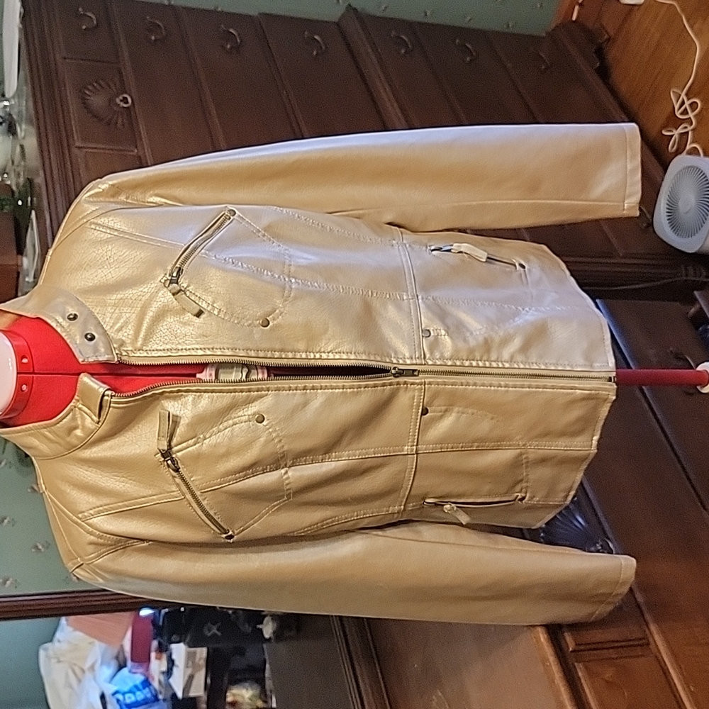 Frida golden jacket